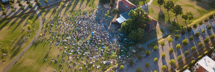 Ansicht auf die Musikschule Fürth aus der Vogelperspektive.