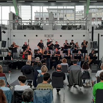 Die Band Groove Inclusion auf der Bühne
